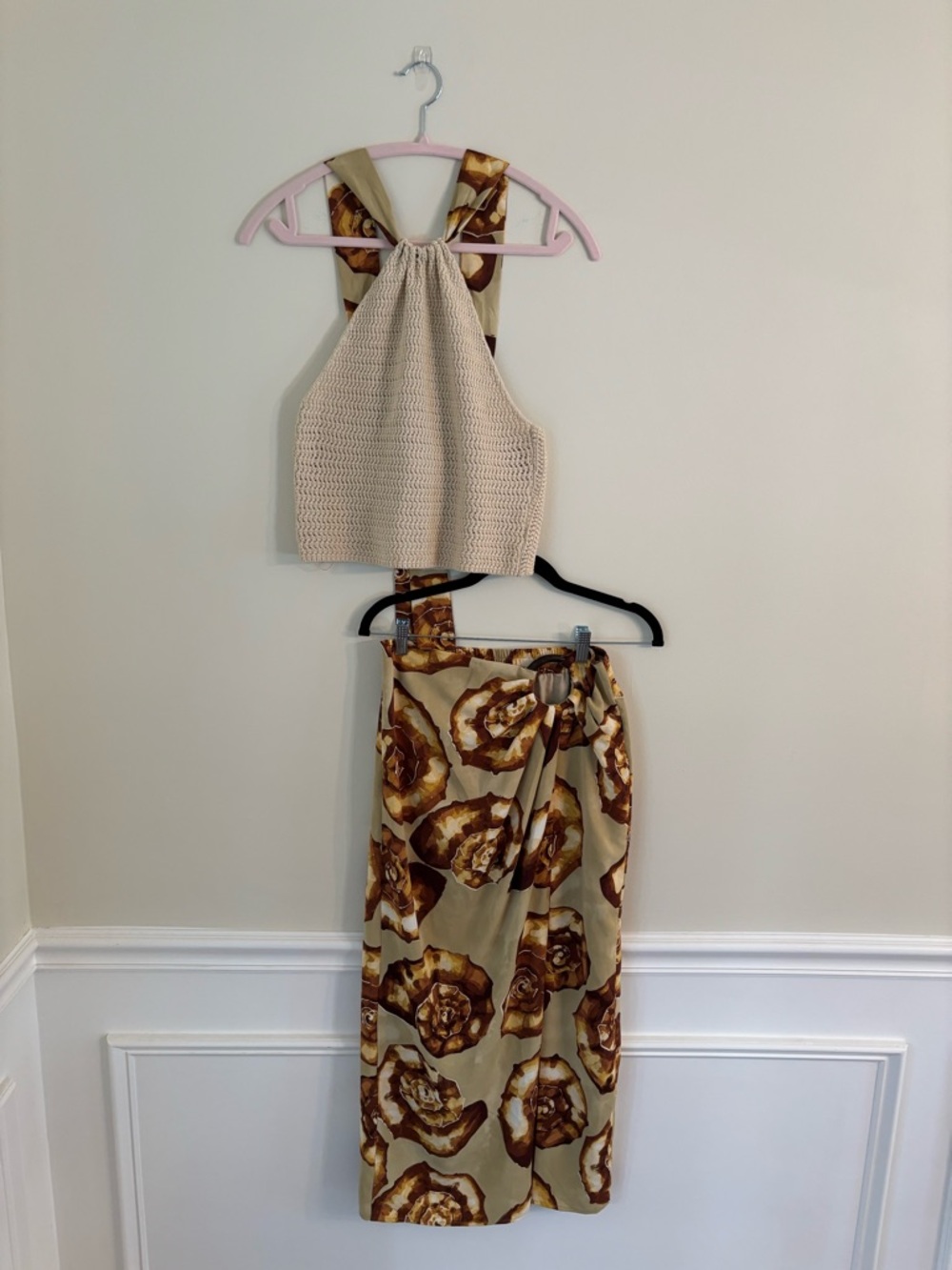 NWOT House of Harlow 1960 Boho Seashell Midi Skirt and Crochet Top Set Size S